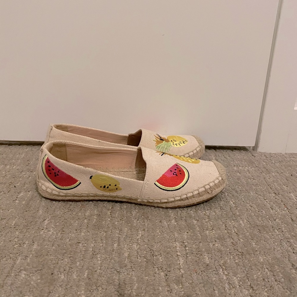 Fun spring espadrilles - Picture 2 of 2